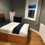 Forest Hill 1-Bed 2 Mins Station