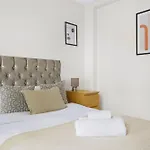 Bnbnova - Paddington - 3Br With Balcony