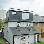 Cosy Luxurious Family Home