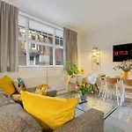 Modern Apartment Near Museum