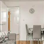 Amazing Marina-Overlooking 1Bed