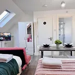 Lively Studio Loft 30Min To Central London