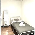 4 Bedrooms Flat In Central London