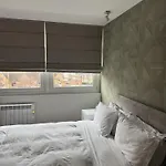3 Bedroom Apartment In Chelsea