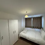 Stunning 2 Bedrooms Flat In Holloway Road