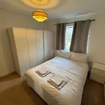 Stunning 2 Bedrooms Flat In Holloway Road