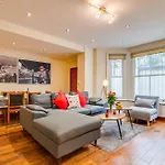 Entire Family Home - 2Bd2Bth Central Earl\'S Court