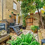 Stunning Flat In Chelsea