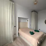 South Chelsea Room London