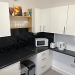 Double Room In Wembley