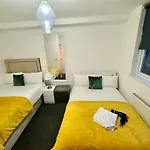 Euston Station Central Flat1