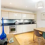 Perfect Paddington Pad