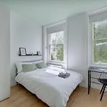 Kensington Gardens Studio - 14