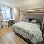 Stylish 2 Bedroom In North Finchley