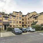 Cosy 2 Bdr Flat With Free Parking Near Tower Bridge