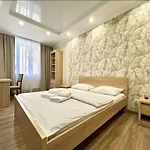 Central London Gem: Modern&Cozy