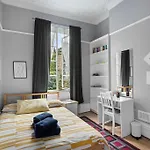 Modern Rooms In Central London