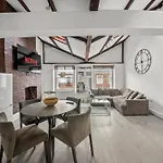 Sg, Duplex Knightsbridge Apartment By Harrods