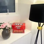 Cosy 1 Bedroom Flat In London