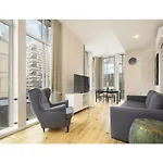 Traveleraddress - Crawford Place