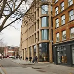 Master Farringdon