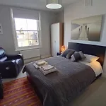 Stunning House Overlooking Local Park