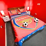 Bright And Spacious 2-Bedroom Flat Near Emirates Stadium