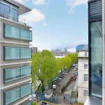 Luxury Riverside Penthouse 2000Sqft