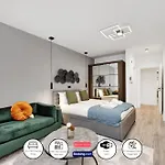 Hilldrop Apartments Short Term Rental & Flexible Renting Islington With Free Wifi, Parking & Garden