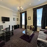 The Leonard Apartments