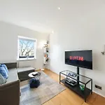 Hyde Park Apt By Keyhol Short Let