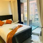 Cosy Luxurious Room In The Heart Of London