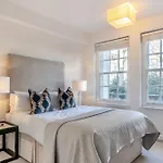 Pelham Court Apartments