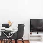 Charming 1 Bedroom By London Bridge
