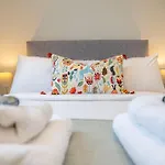Lovely Ground Floor 1Bdr Flat, Notting Hill