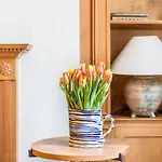 Cosy Pimlico Retreat