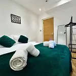 Stylish 2 Bedrooms Flat In Tower Bridge