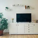 Cozy Flat By Nine Elms Station - Zone 1 -