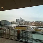 4M Pounds Luxury Tower Bridge Direct Views Sleeps 7
