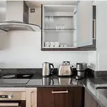 Londwell, The Wharfside Boutique, River Views & Balcony