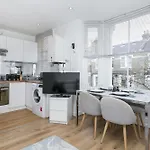 Amazing Two Bedroom Near Shepherd\'S Bush Market - Hr2