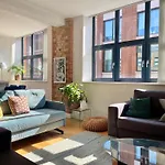 Spitalfields Sanctuary 2 Bed 2 Bath 100Sqm Aprt