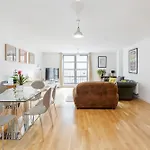 Shoreditch 2 Bed Flat By Basetogo