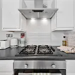 Apartment Big Ben, 10 Mins To London Bridge, 5 Min Croydon, 30 Min Airport