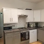 2 Bed Garden Flat West Dulwich Free Street Parking