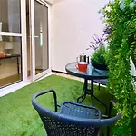 Westminster 1 Bed Apt With Terrace