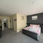 5 Bedroom 4 Bathroom 1 Reception House In Marylebone W1