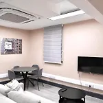 Charming 1Br Flats In The Heart Of City Of London