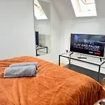 Wembley Stadium Rooms, 12Mins Central London