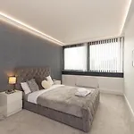 Incredible 3Br Battersea Flat & Spectacular View